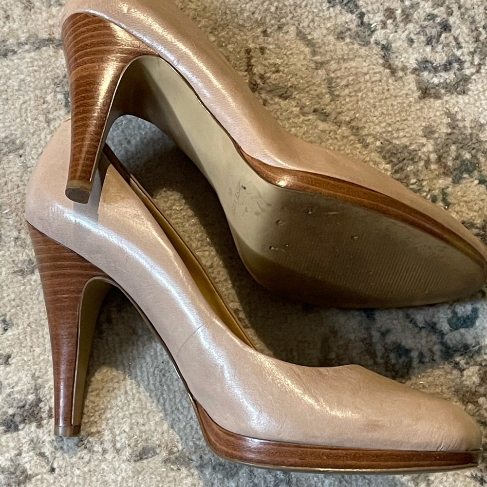 Nine West Beige/Nude Heels - Picture 2 of 3
